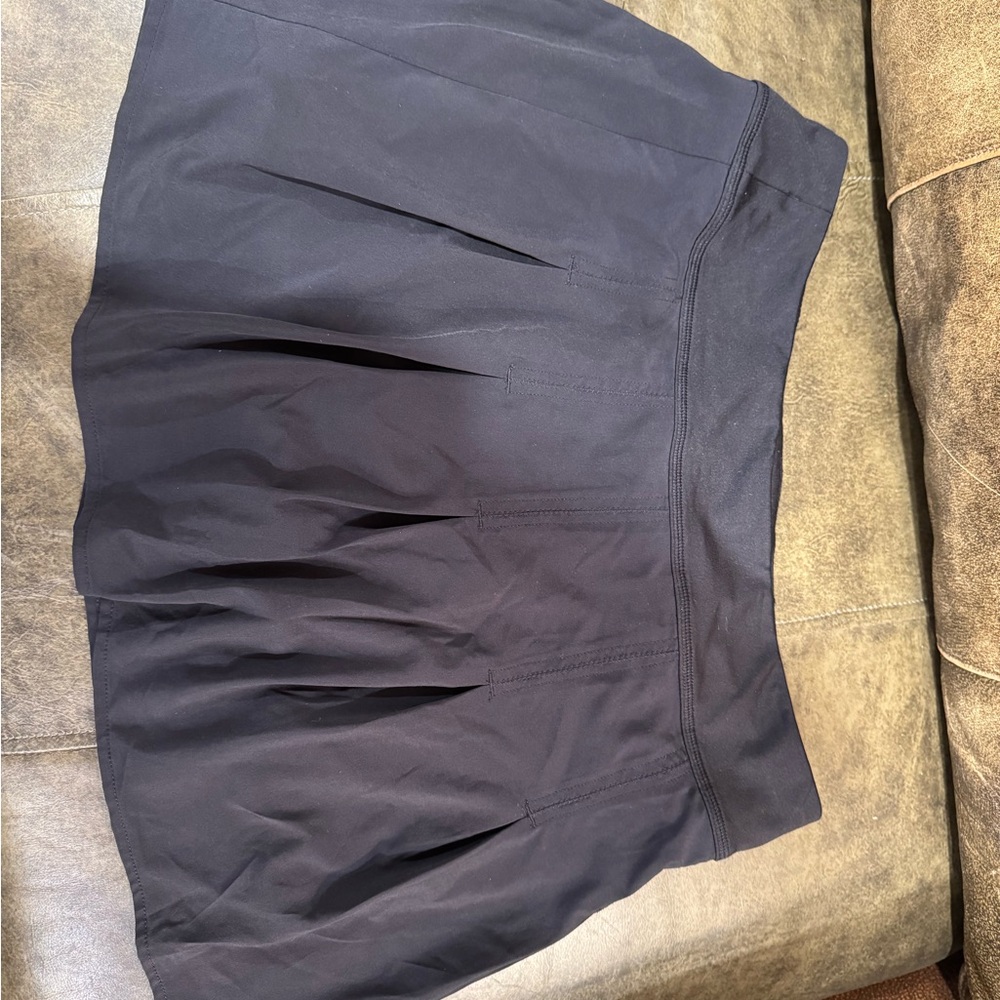 Athleta Black Pleated Athletic Skirt | Built-In Shorts | Size Large